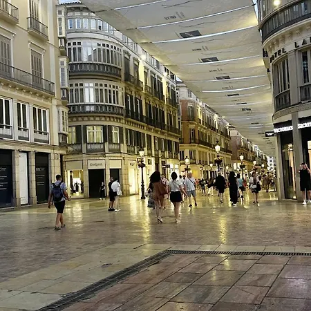 El Beso Del Mar * Málaga