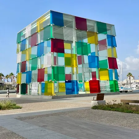 El Beso Del Mar * Μάλαγα